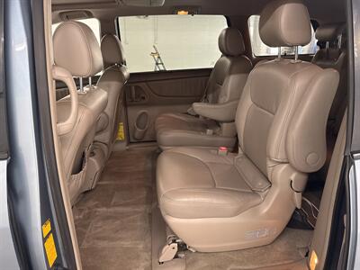 2006 Toyota Sienna Limited AWD Two owners/ Low miles   - Photo 10 - Portland, OR 97267