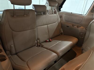 2006 Toyota Sienna Limited AWD Two owners/ Low miles   - Photo 14 - Portland, OR 97267