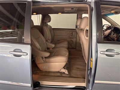 2006 Toyota Sienna Limited AWD Two owners/ Low miles   - Photo 13 - Portland, OR 97267