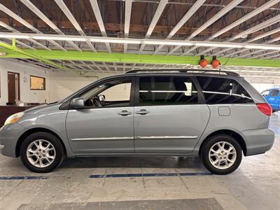 2006 Toyota Sienna Limited AWD Two owners/ Low miles   - Photo 6 - Portland, OR 97267