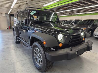 2014 Jeep Wrangler Unlimited Rubicon/ LOW MILES/ 2 OWNERS   - Photo 2 - Portland, OR 97267