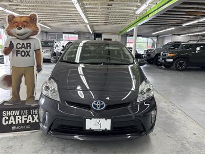 2015 Toyota Prius Two (2 OWNERS) 27 SERVICE RECORDS   - Photo 2 - Portland, OR 97267