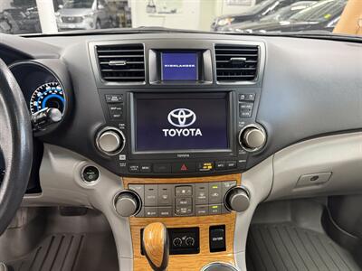 2008 Toyota Highlander Hybrid Limited ONE OWNER LOW MILE 80K   - Photo 17 - Portland, OR 97267