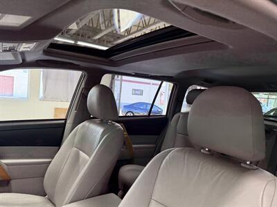 2008 Toyota Highlander Hybrid Limited ONE OWNER LOW MILE 80K   - Photo 21 - Portland, OR 97267