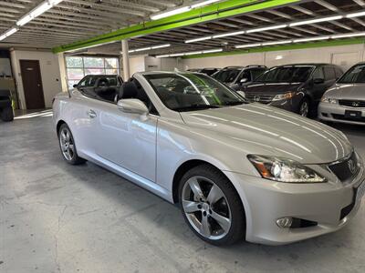 2011 Lexus IS LOW MILES/ 2 OWNERS/ 26 SERVICE RECORDS/ MINT COND   - Photo 3 - Portland, OR 97267