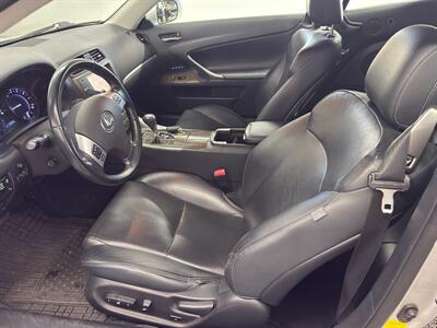2011 Lexus IS LOW MILES/ 2 OWNERS/ 26 SERVICE RECORDS/ MINT COND   - Photo 13 - Portland, OR 97267