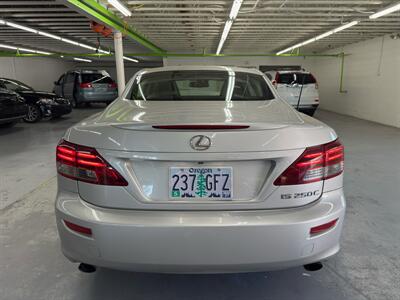 2011 Lexus IS LOW MILES/ 2 OWNERS/ 26 SERVICE RECORDS/ MINT COND   - Photo 12 - Portland, OR 97267
