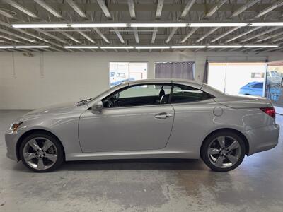 2011 Lexus IS LOW MILES/ 2 OWNERS/ 26 SERVICE RECORDS/ MINT COND   - Photo 9 - Portland, OR 97267