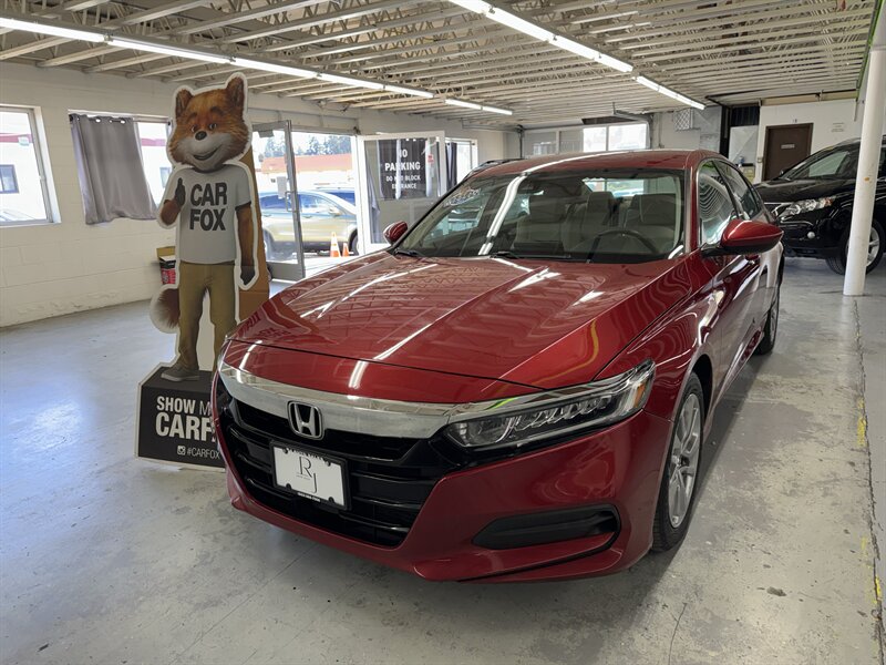 2018 Honda Accord LX ONE OWNER (21 SERVICE RECORDS)   - Photo 1 - Portland, OR 97267