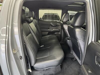 2019 Toyota Tacoma TRD Sport MANUAL LOW MILES(64k) - Photo 18 - Portland, OR 97267