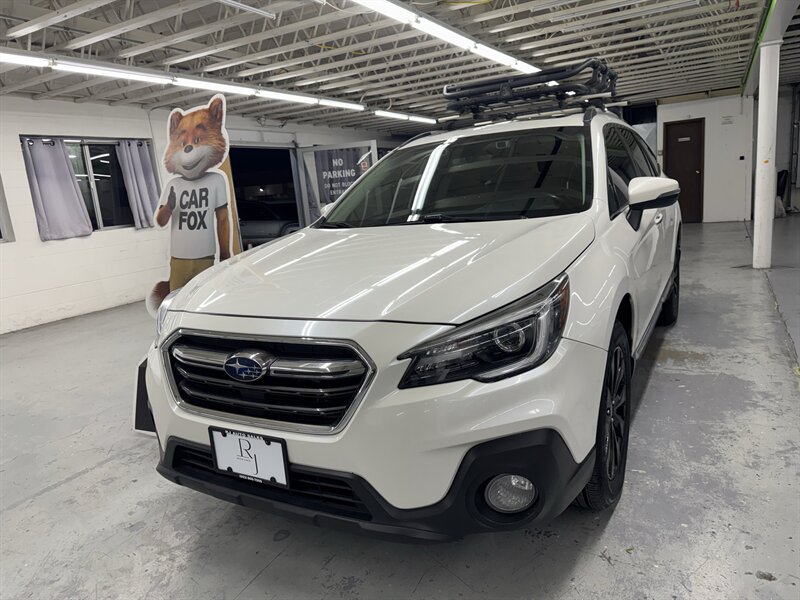 2018 Subaru Outback 3.6R Touring V6 GREAT SHAPE   - Photo 1 - Portland, OR 97267