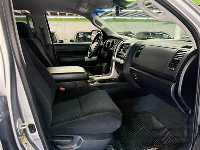 2007 Toyota Tundra SR5 Double Cab LOW MILE 113K TWO OWNER 26 SERVICE   - Photo 13 - Portland, OR 97267