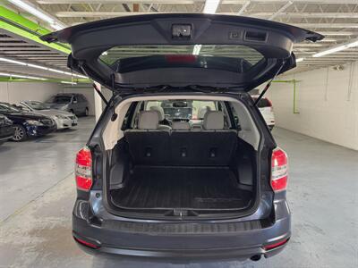 2016 Subaru Forester 2.5i Limited/ TWO OWNERS/ 29 SERVICES   - Photo 8 - Portland, OR 97267