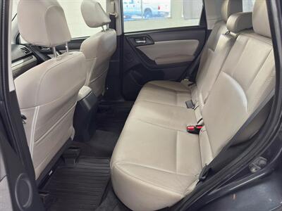 2016 Subaru Forester 2.5i Limited/ TWO OWNERS/ 29 SERVICES   - Photo 10 - Portland, OR 97267