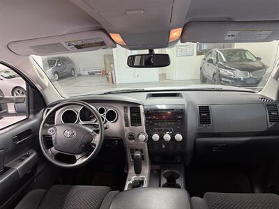 2013 Toyota Tundra Grade5.7 V8 LOW MILEAGE 109k 2 OWNER   - Photo 14 - Portland, OR 97267