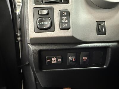 2013 Toyota Tundra Grade5.7 V8 LOW MILEAGE 109k 2 OWNER   - Photo 18 - Portland, OR 97267