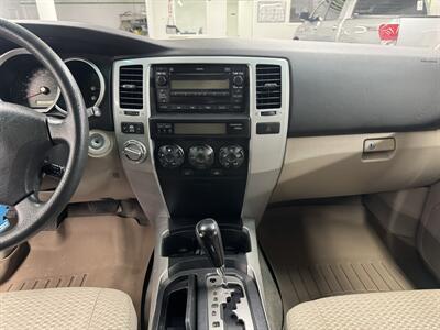 2007 Toyota 4Runner SR5 4dr SUV low miles (123K) - Photo 15 - Portland, OR 97267