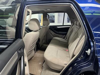 2007 Toyota 4Runner SR5 4dr SUV low miles (123K) - Photo 12 - Portland, OR 97267