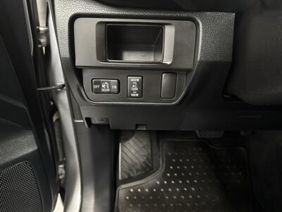 2016 Toyota Tacoma TRD Sport LONG BED (LOW MILES 97K)   - Photo 19 - Portland, OR 97267