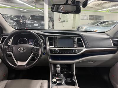 2016 Toyota Highlander Limited 2 OWNERS - Photo 8 - Portland, OR 97267