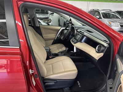 2013 Toyota RAV4 LE (LOW MILES 31K) ONE OWNER - Photo 15 - Portland, OR 97267
