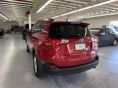 2013 Toyota RAV4 LE (LOW MILES 31K) ONE OWNER - Photo 4 - Portland, OR 97267