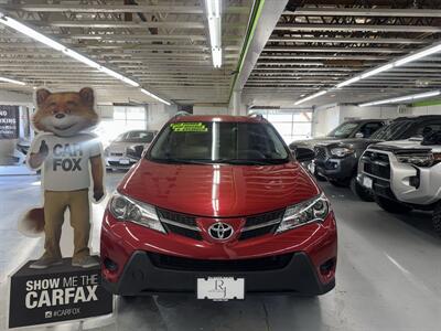 2013 Toyota RAV4 LE (LOW MILES 31K) ONE OWNER - Photo 2 - Portland, OR 97267