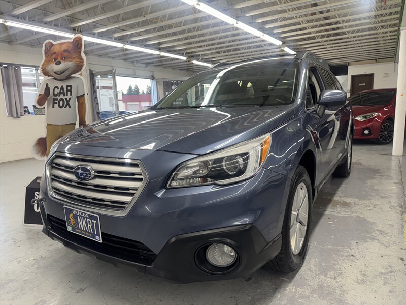 2016 Subaru Outback 2.5i Premium ONE OWNER   - Photo 1 - Portland, OR 97267