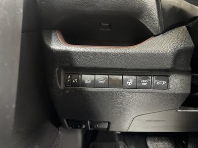 2023 Toyota RAV4 Limited   - Photo 18 - Portland, OR 97267