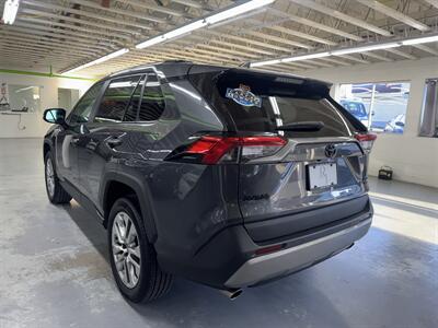 2023 Toyota RAV4 Limited   - Photo 4 - Portland, OR 97267