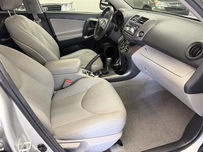 2012 Toyota RAV4 Limited ONE OWNER 29 SERVICE REC   - Photo 14 - Portland, OR 97267