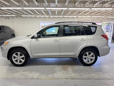 2012 Toyota RAV4 Limited ONE OWNER 29 SERVICE REC   - Photo 8 - Portland, OR 97267