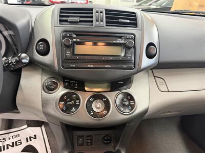 2012 Toyota RAV4 Limited ONE OWNER 29 SERVICE REC   - Photo 17 - Portland, OR 97267