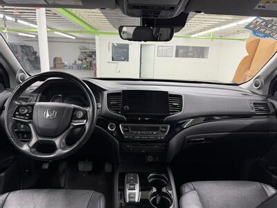 2019 Honda Pilot Touring ONE OWNER 89k MILE   - Photo 10 - Portland, OR 97267