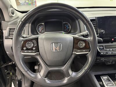 2019 Honda Pilot Touring ONE OWNER 89k MILE   - Photo 11 - Portland, OR 97267