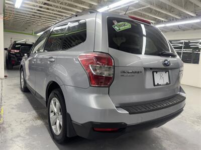 2015 Subaru Forester 2.5i Premium ONE OWNER 34 SERVICE   - Photo 4 - Portland, OR 97267