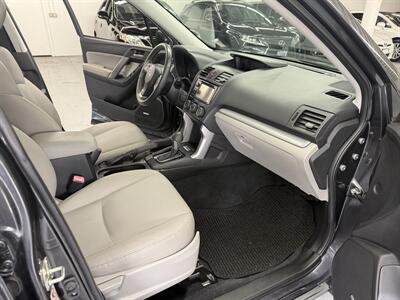 2015 Subaru Forester 2.5i Touring/ 31 SERVICE RECORDS!   - Photo 15 - Portland, OR 97267