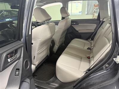 2015 Subaru Forester 2.5i Touring/ 31 SERVICE RECORDS!   - Photo 17 - Portland, OR 97267