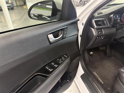 2018 Kia Optima SX Turbo 2 OWNERS 21 SERVICE   - Photo 12 - Portland, OR 97267
