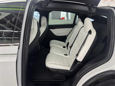 2018 Tesla Model X 100D LOW MILES 56K (2 OWNERS)   - Photo 12 - Portland, OR 97267