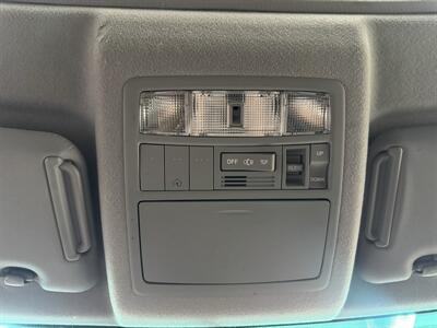 2011 Toyota Highlander Hybrid Limited (ONE OWNER) WITH 41 SERVICE RECORDS - Photo 18 - Portland, OR 97267