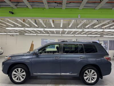 2011 Toyota Highlander Hybrid Limited (ONE OWNER) WITH 41 SERVICE RECORDS - Photo 8 - Portland, OR 97267