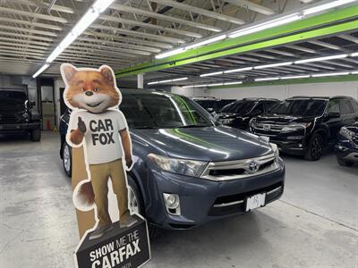 2011 Toyota Highlander Hybrid Limited (ONE OWNER) WITH 41 SERVICE RECORDS - Photo 3 - Portland, OR 97267