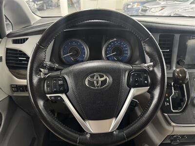 2016 Toyota Sienna XLE AWD ONE OWNER, LOW MILES(96k)   - Photo 9 - Portland, OR 97267