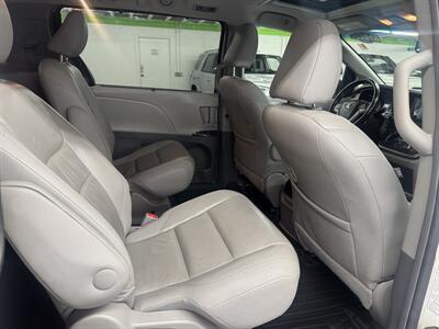 2016 Toyota Sienna XLE AWD ONE OWNER, LOW MILES(96k)   - Photo 13 - Portland, OR 97267