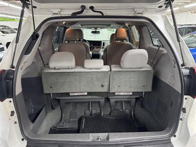 2016 Toyota Sienna XLE AWD ONE OWNER, LOW MILES(96k)   - Photo 14 - Portland, OR 97267
