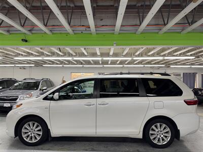 2016 Toyota Sienna XLE AWD ONE OWNER, LOW MILES(96k)   - Photo 7 - Portland, OR 97267