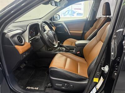 2016 Toyota RAV4 Hybrid Limited TWO OWNER/LOW MILE 84K   - Photo 10 - Portland, OR 97267