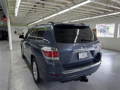 2012 Toyota Highlander Hybrid Limited LOW MILES 70K (MINT CONDITION) - Photo 4 - Portland, OR 97267