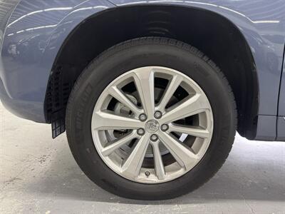 2012 Toyota Highlander Hybrid Limited LOW MILES 70K (MINT CONDITION) - Photo 22 - Portland, OR 97267